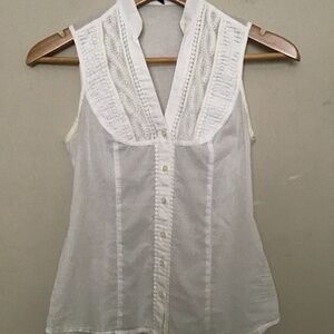 Express XXS White Vneck 100% Cotton Sleeveless Buttondown Shirt